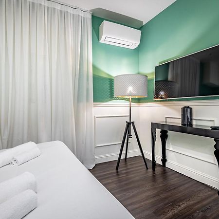 Hs4U The Romantic Luxury Apartment Прато Экстерьер фото